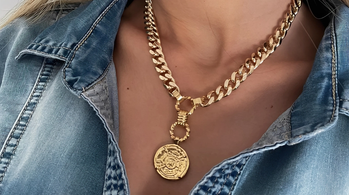 سرویس ورساچه